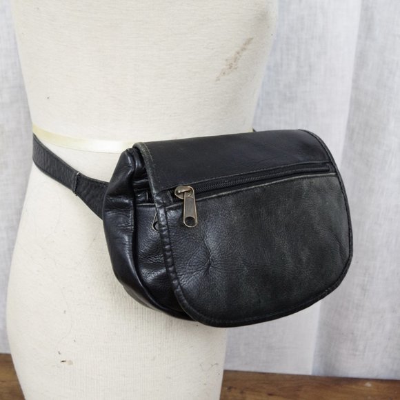 Black Leather Distressed Fanny Pack - Picture 6 of 10